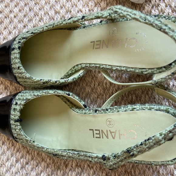 NIB Chanel Green and Black Tweed Slingbacks 39 - Picture 10 of 10